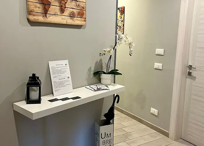 Pretty Tiburtina בית הארחה 4*